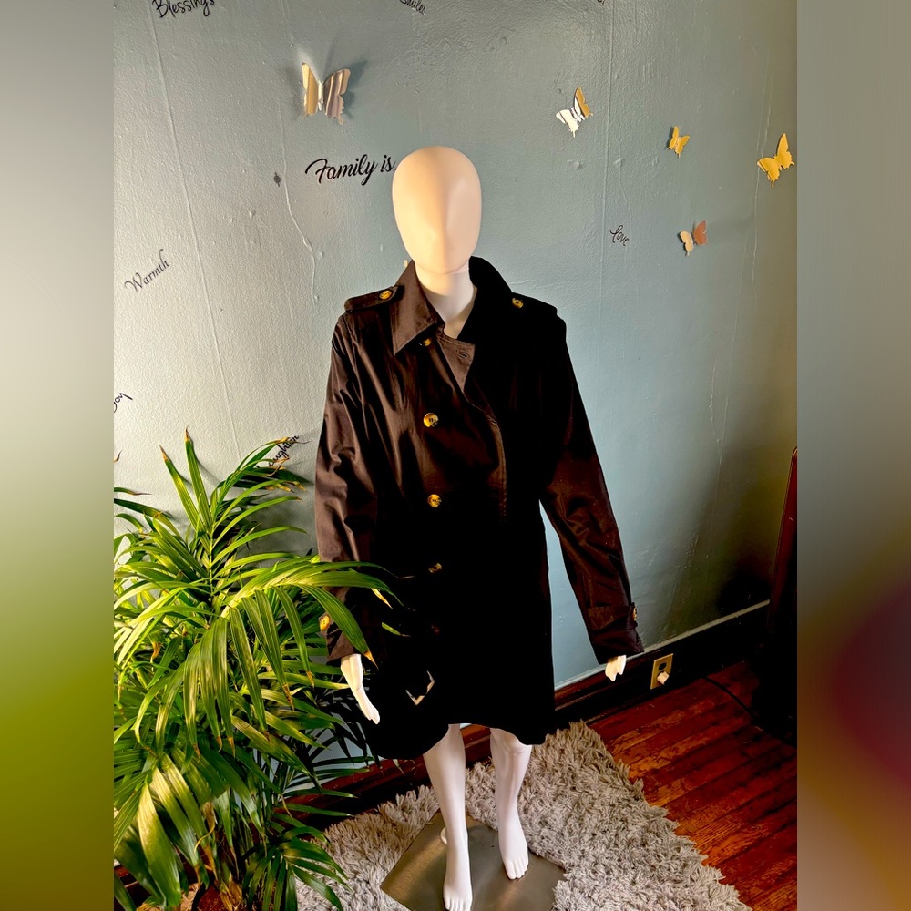 Trendy Peacoat